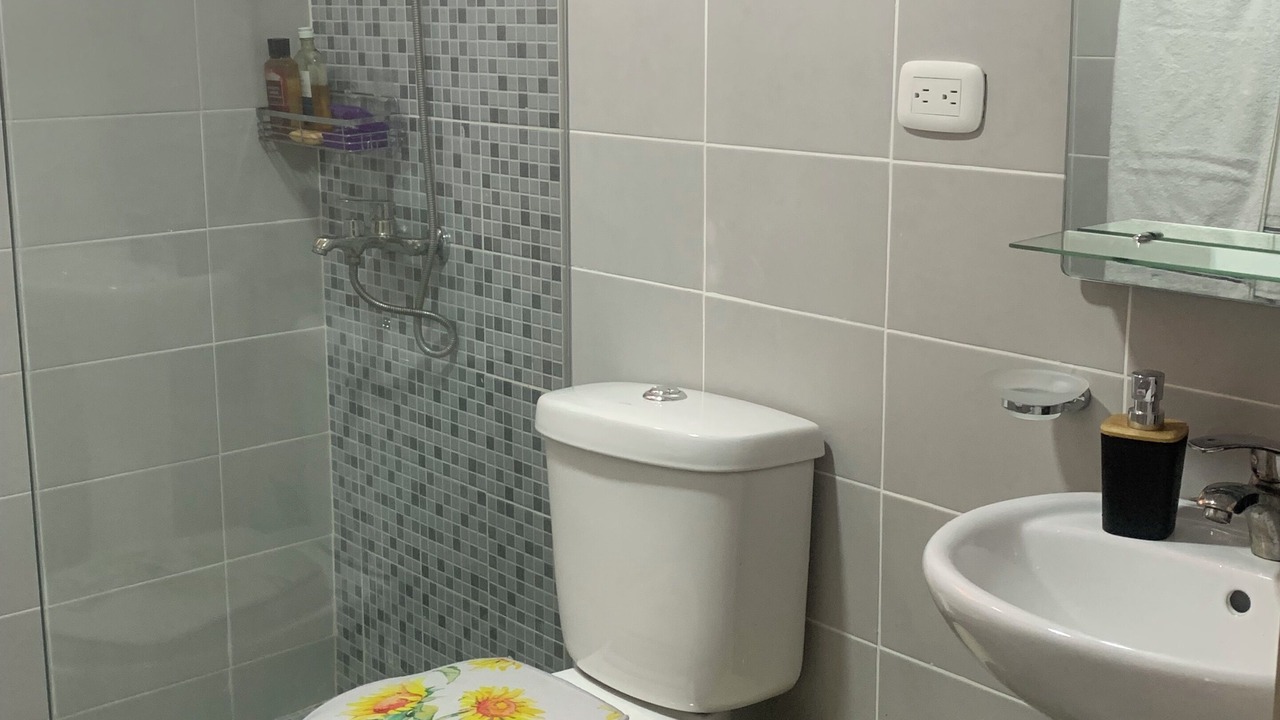 Photo of Bathroom in Evaristo Morales