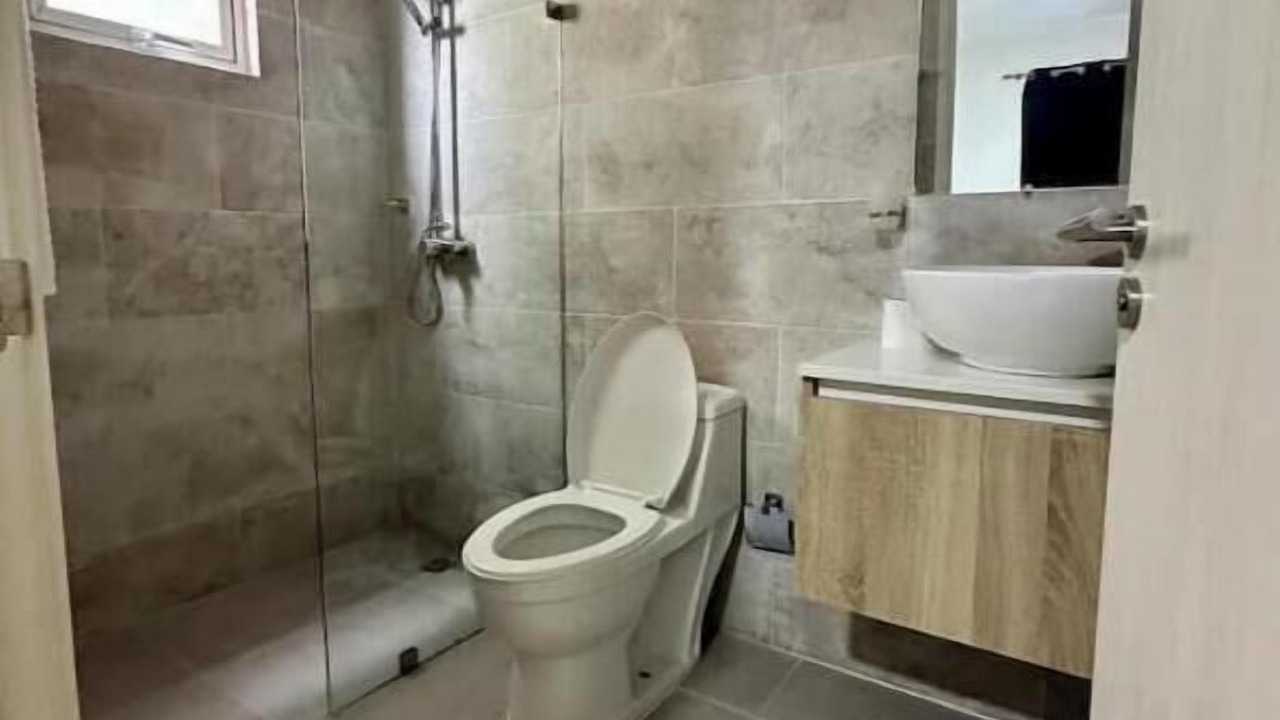 Photo of Bathroom in Veron