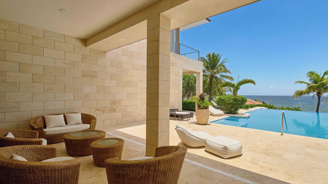 Photo of Outdoor in Cabrera