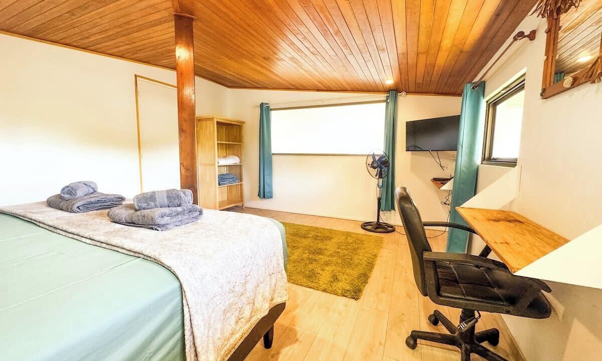 Photo of Bedroom in Mahina