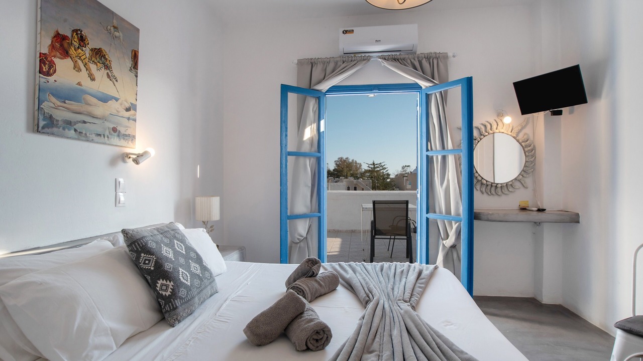 Photo of Bedroom in Perissa