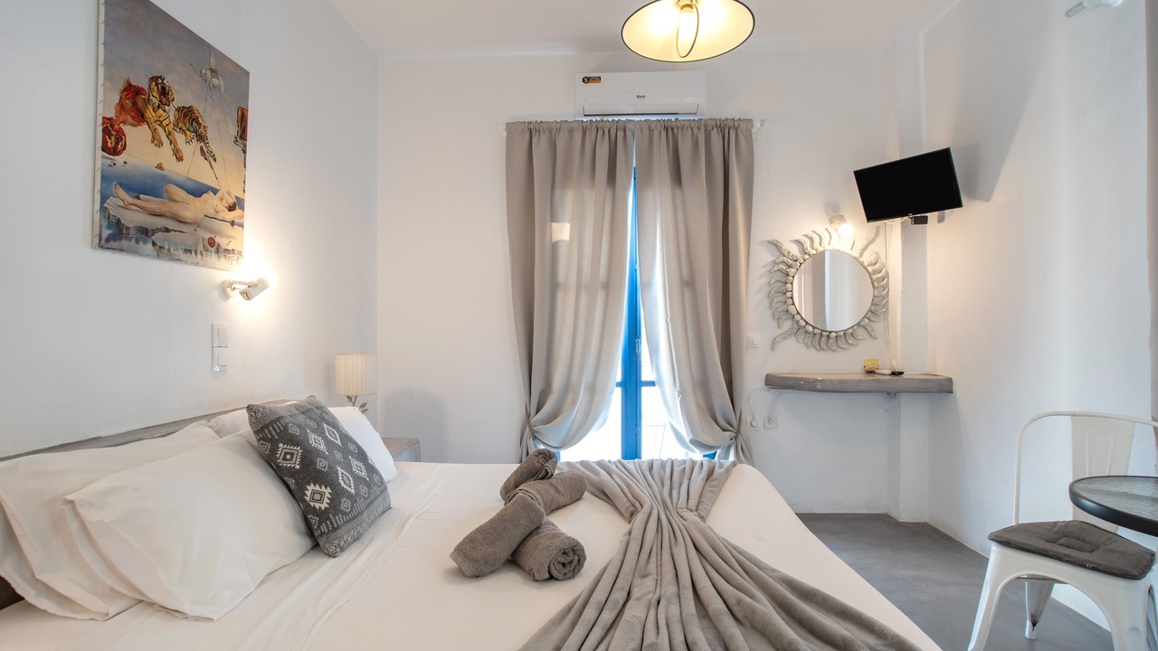 Photo of Bedroom in Perissa