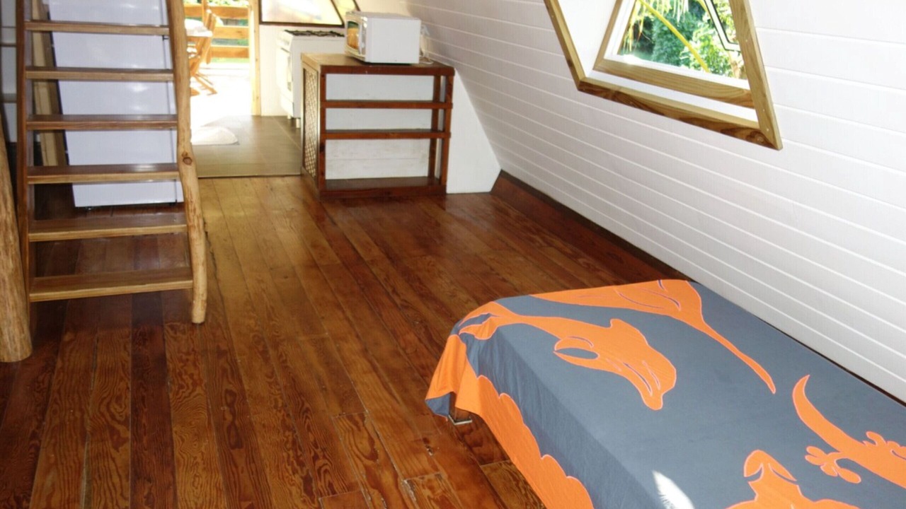 Photo of Bedroom in Teahupoo