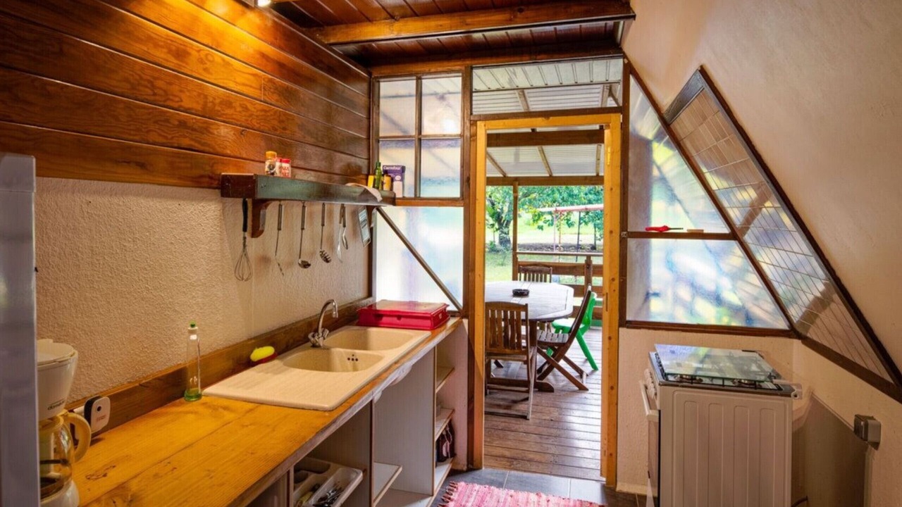 Photo of Kitchen in Teahupoo