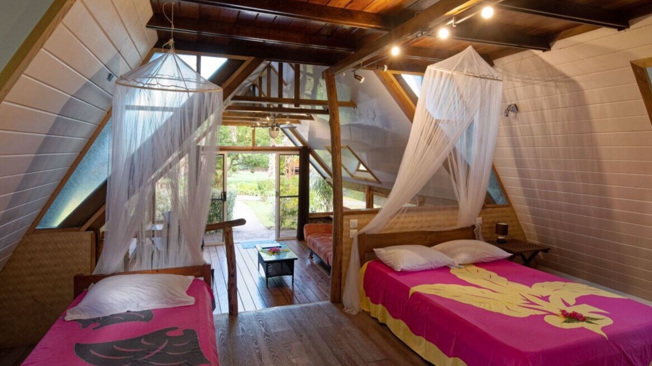 Photo of Bedroom in Teahupoo