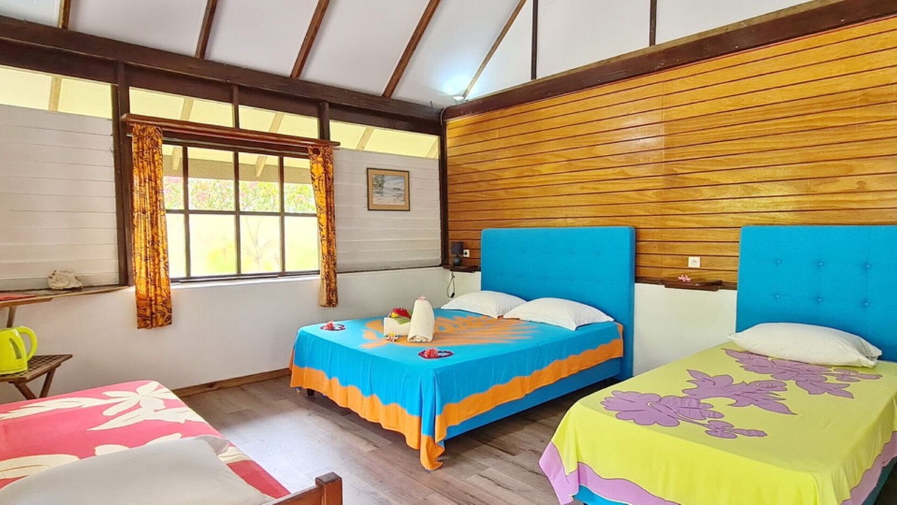 Photo of Bedroom in Teahupoo