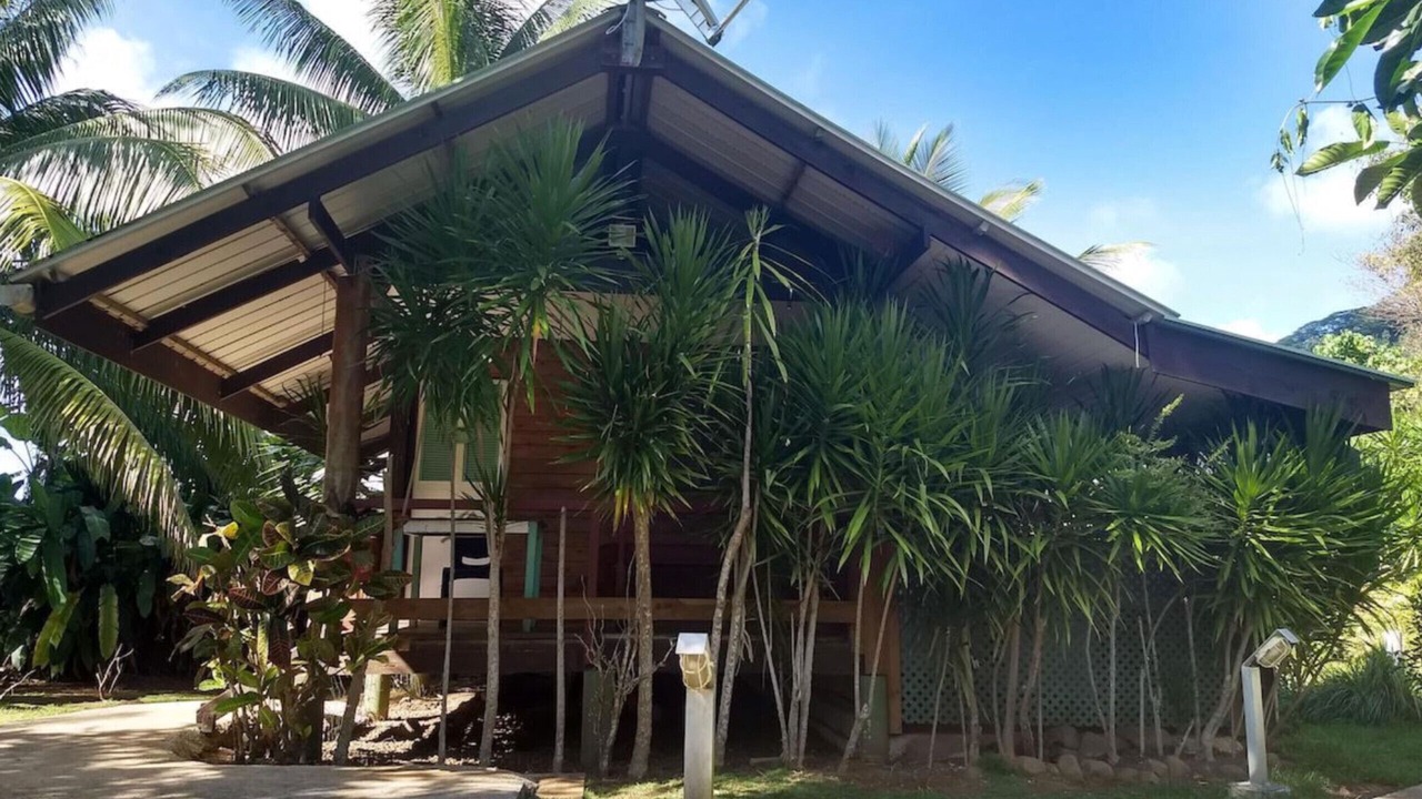 Photo of Outdoor in Teahupoo