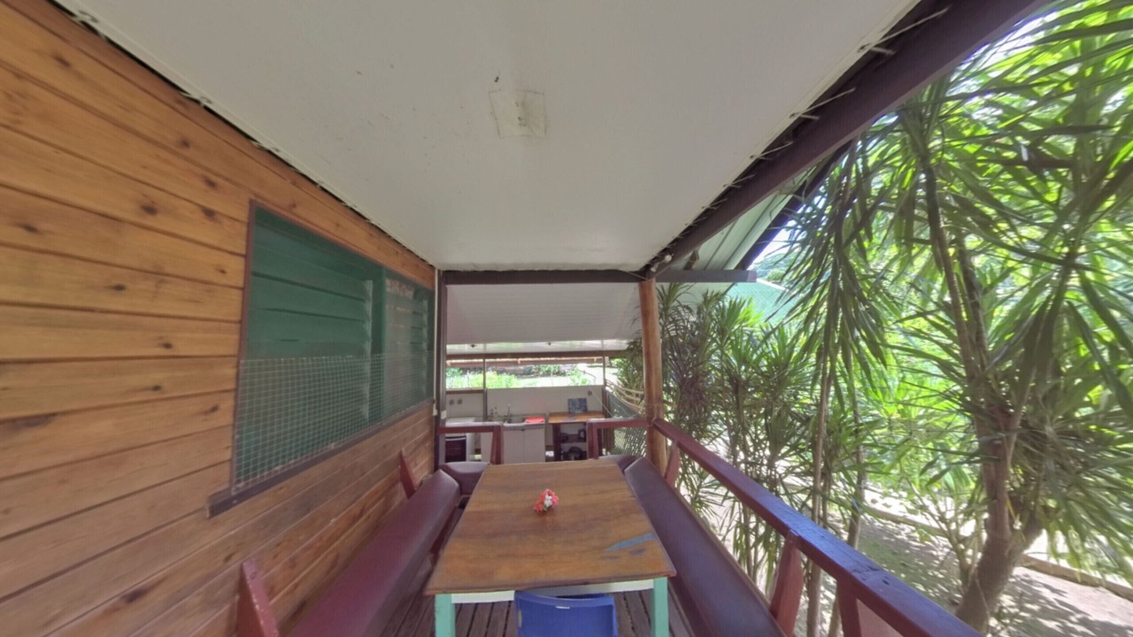 Photo of Outdoor in Teahupoo