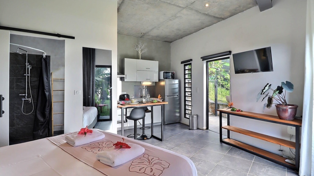 Photo of Bedroom in Faaa