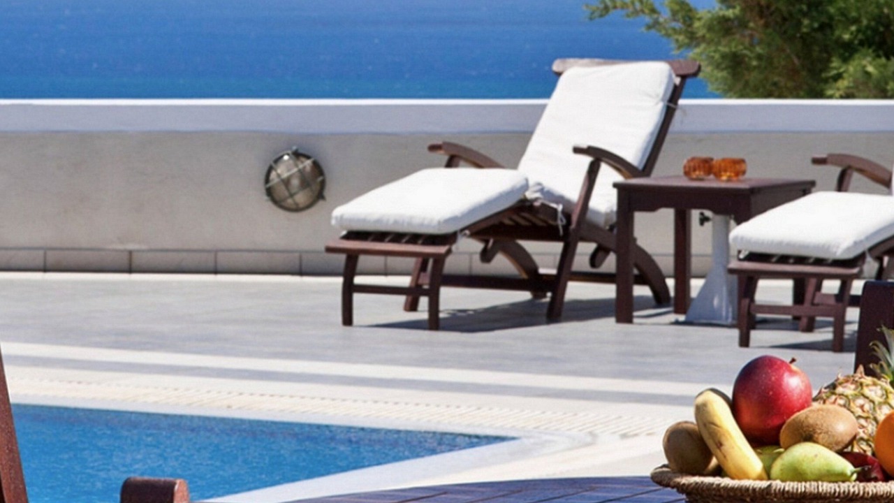 Photo of Others in Fira