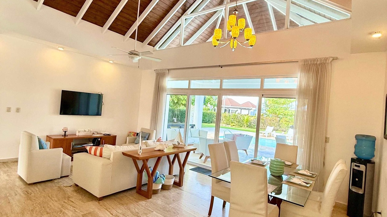 Photo of Livingroom in Playa Chiquita