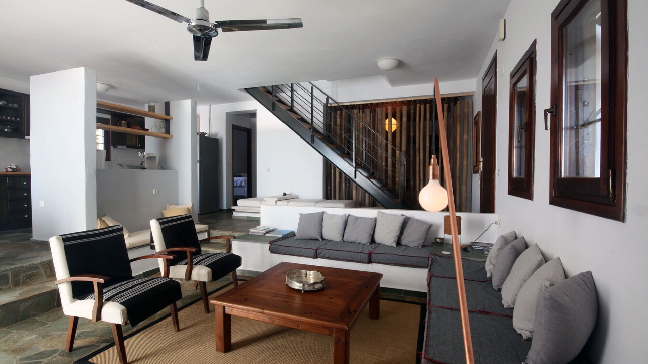 Photo of Livingroom in Ydrousa