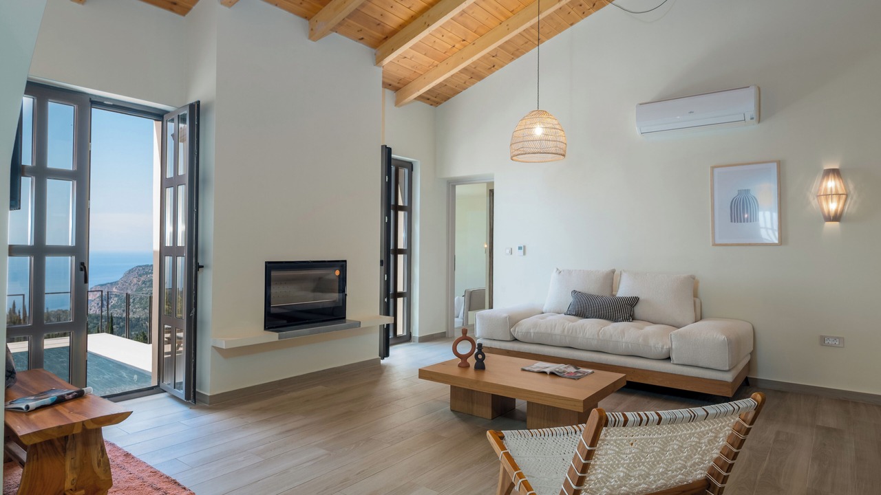 Photo of Livingroom in Assos