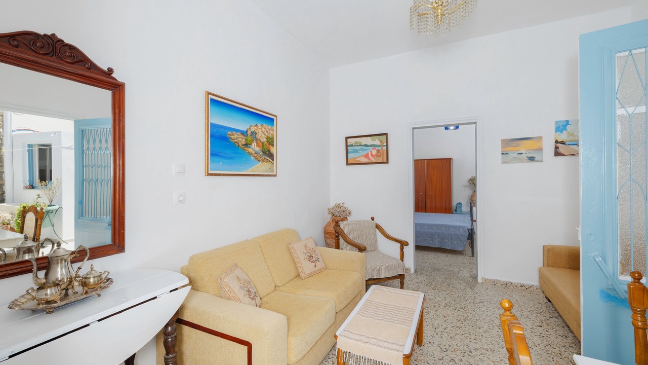 Photo of Livingroom in Lardos