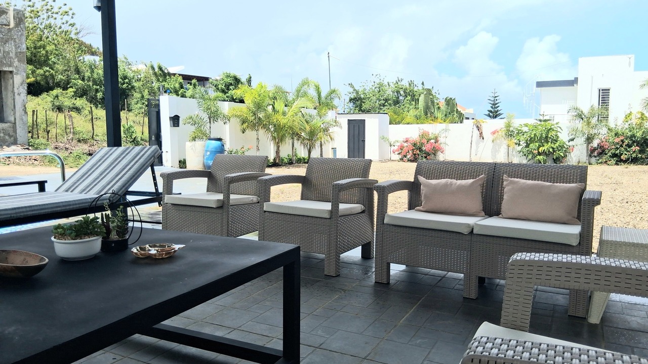 Photo of Patio Balcony in Luperon