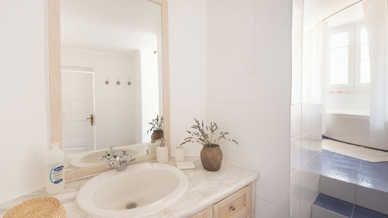 Photo of Bathroom in Agios Romanos