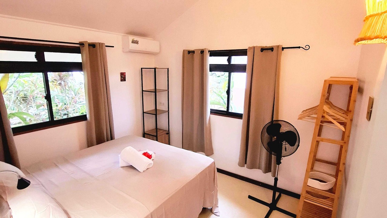 Photo of Bedroom in Vai'anae