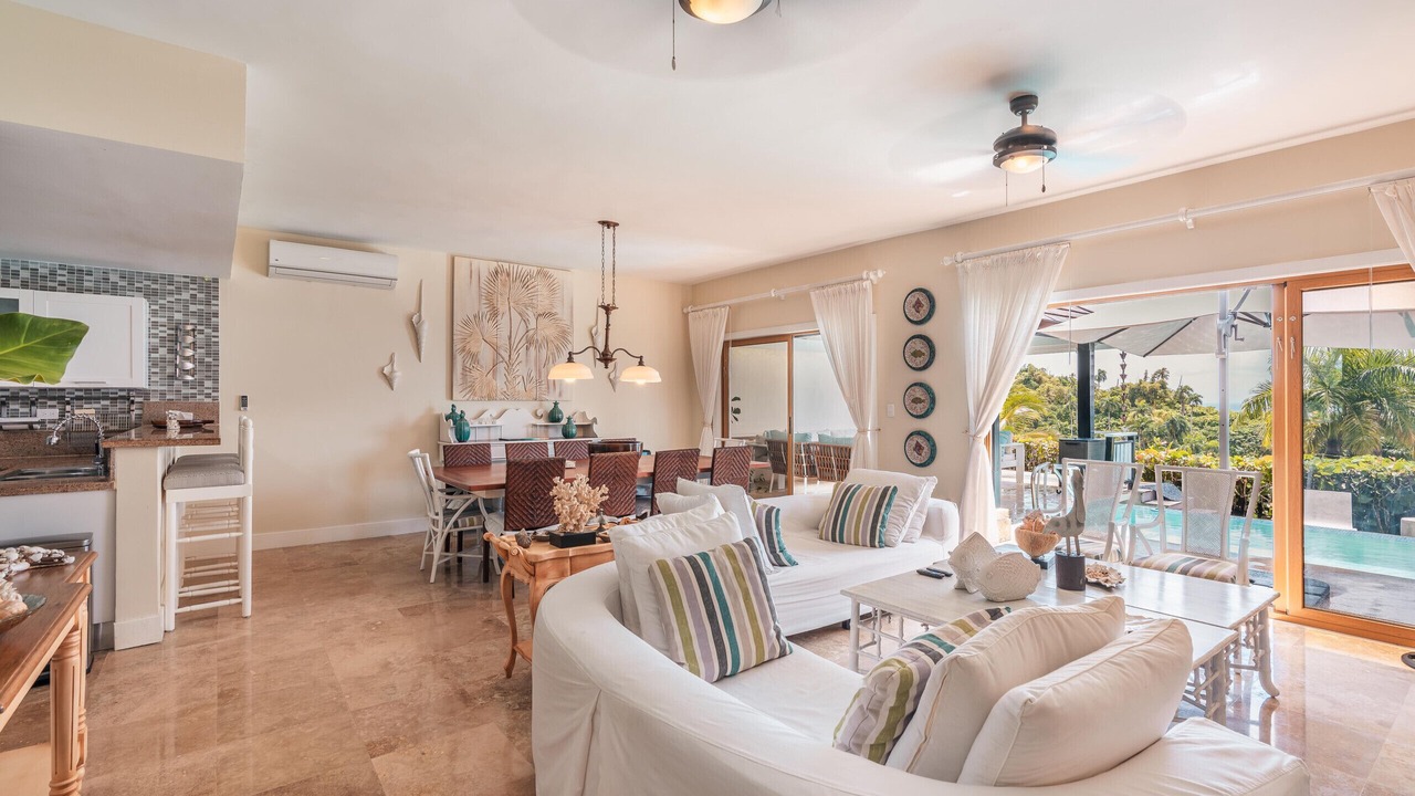 Photo of Livingroom in Puerto Bahia