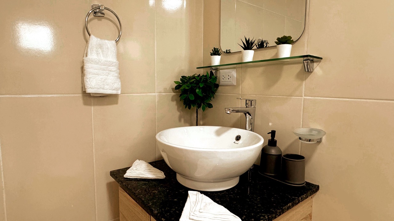 Photo of Bathroom in Veron