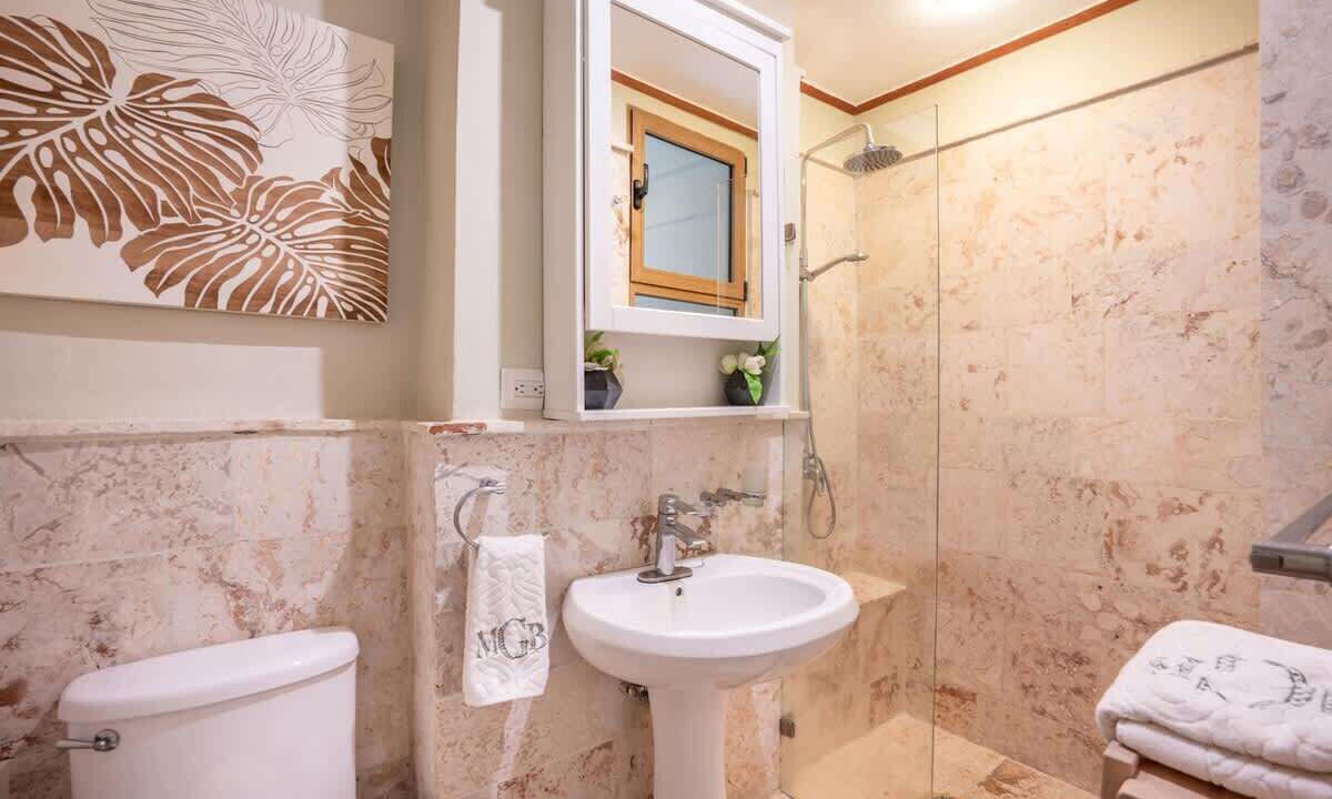 Photo of Bathroom in Los Altos