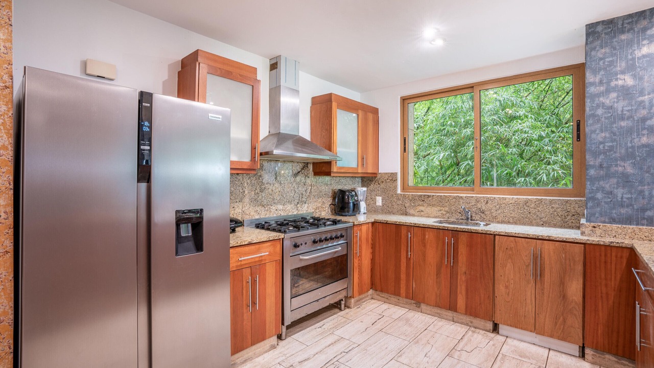 Photo of Kitchen in Los Altos
