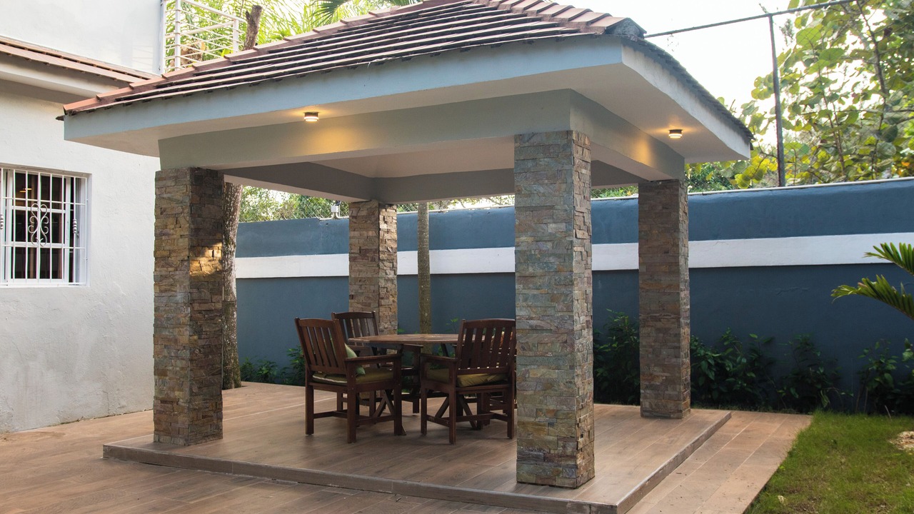 Photo of Outdoor in Pedro Brand