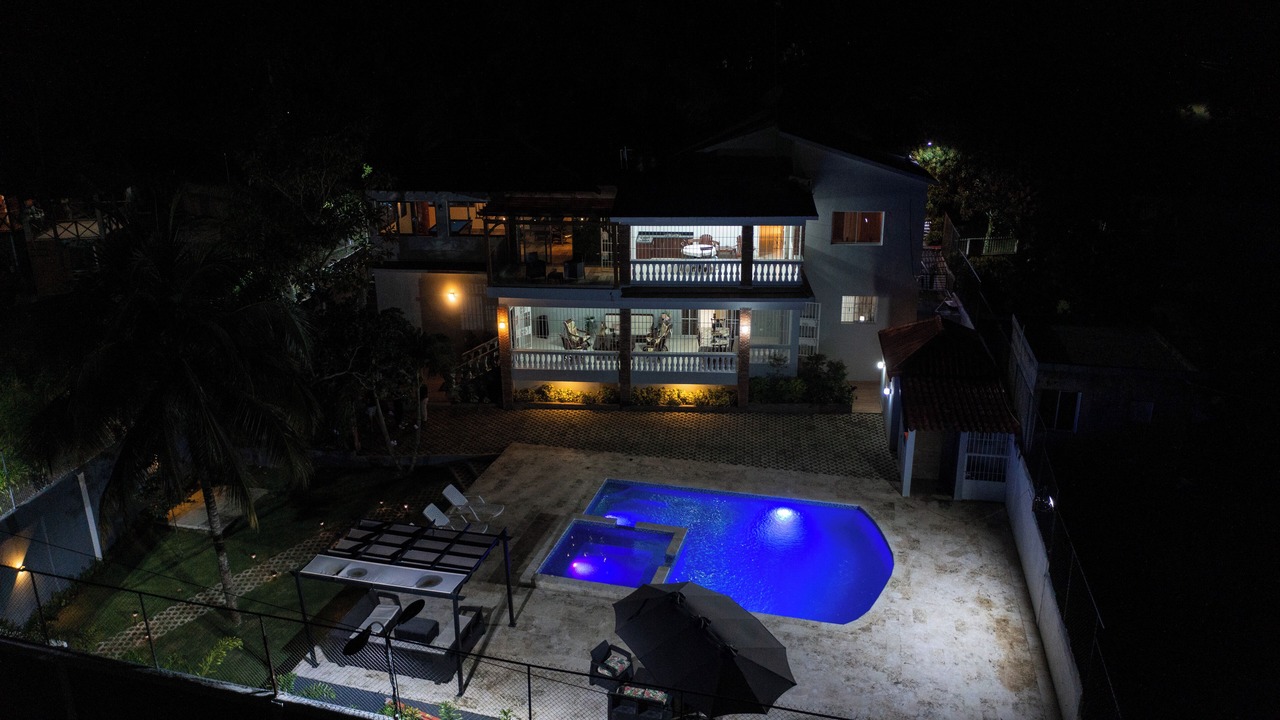 Photo of Outdoor in Pedro Brand