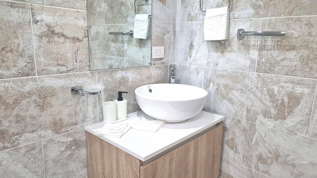 Photo of Bathroom in Veron