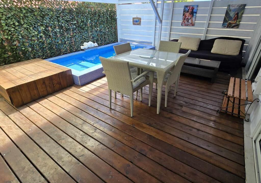 Photo of Outdoor in Maharepa