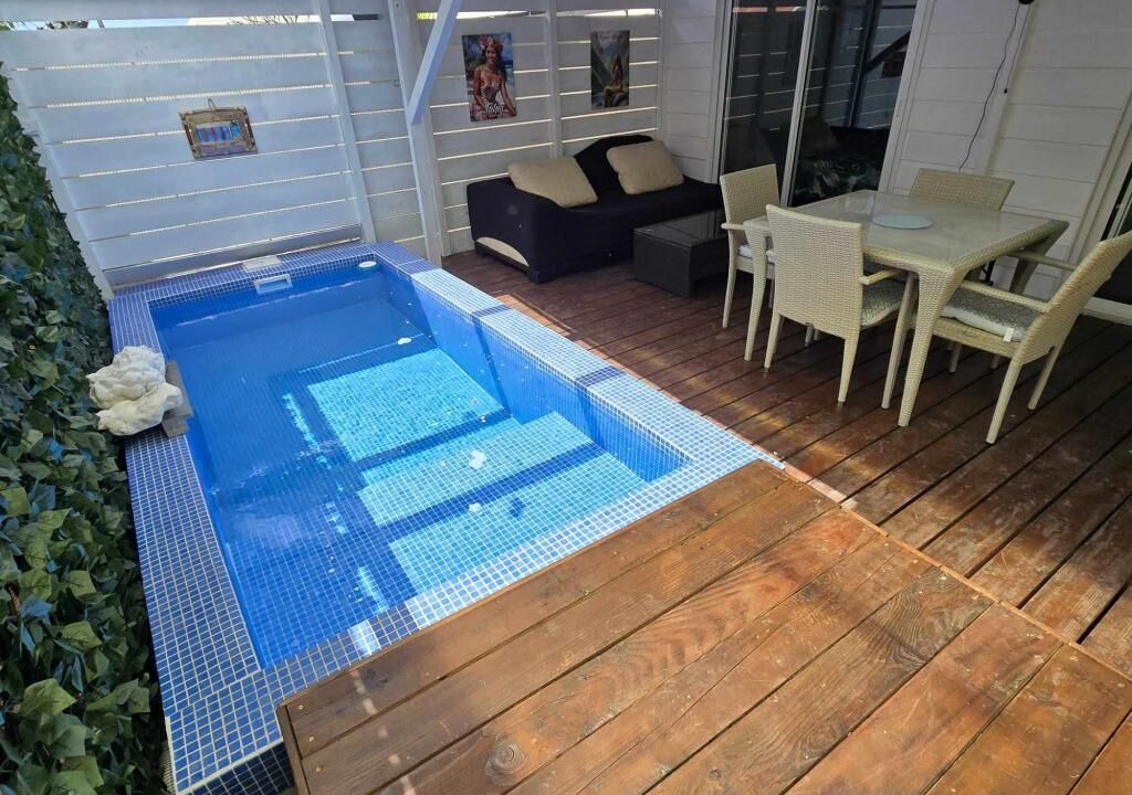 Photo of Outdoor in Maharepa