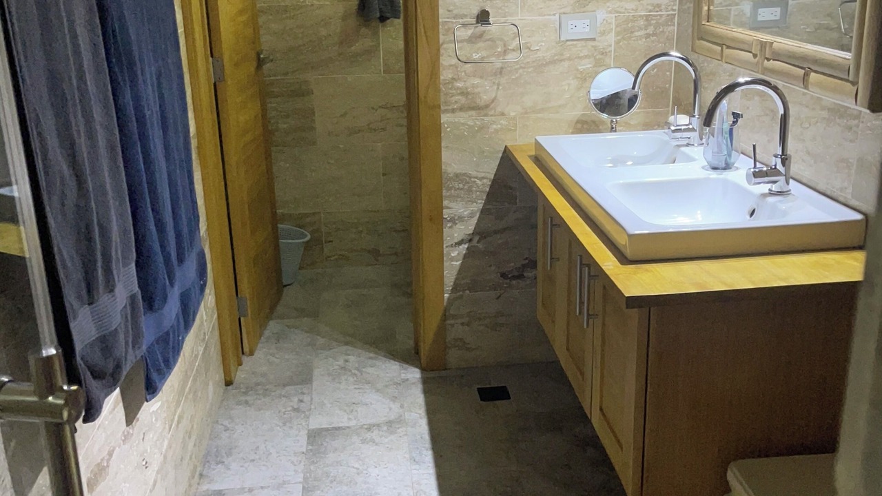 Photo of Bathroom in El Limon