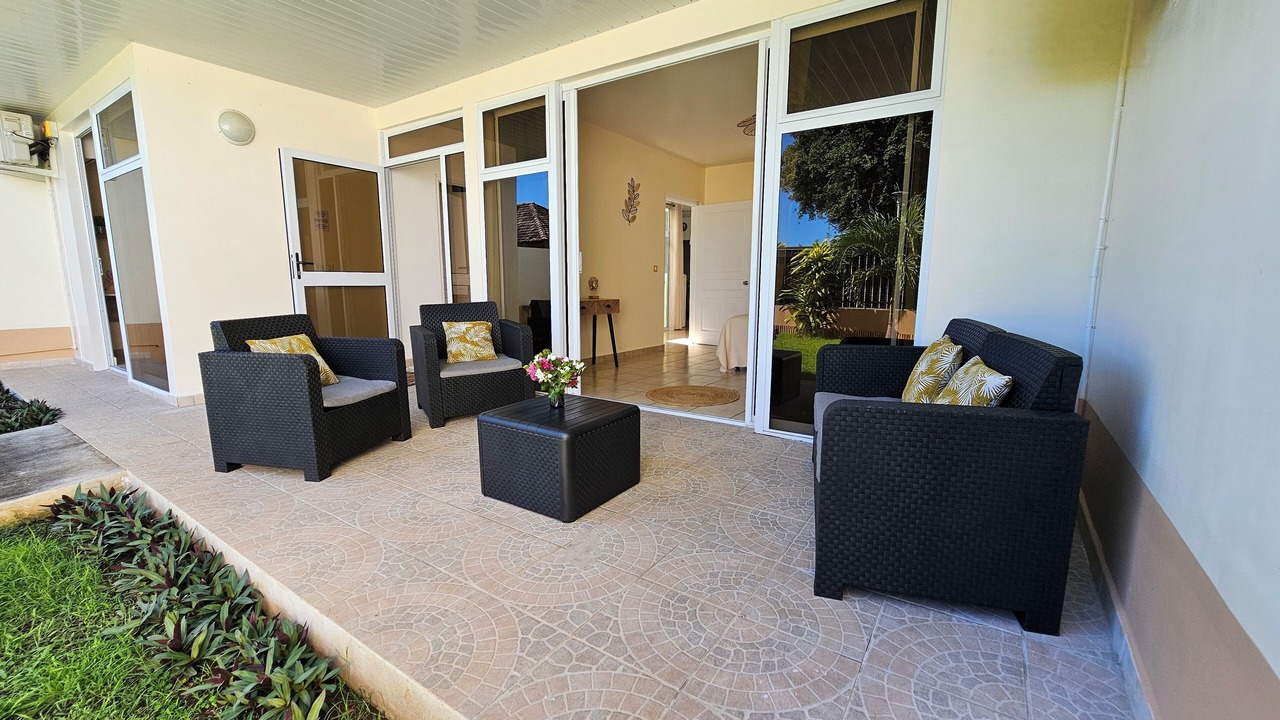 Photo of Patio Balcony in Paea