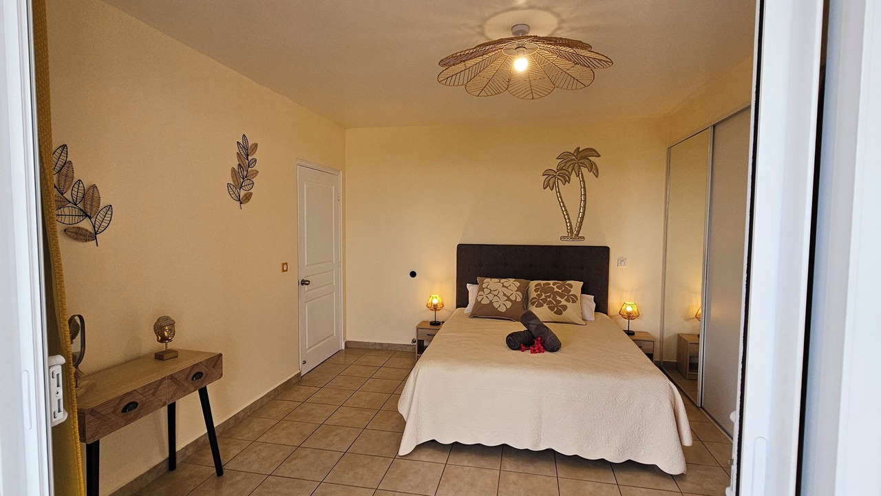 Photo of Bedroom in Paea
