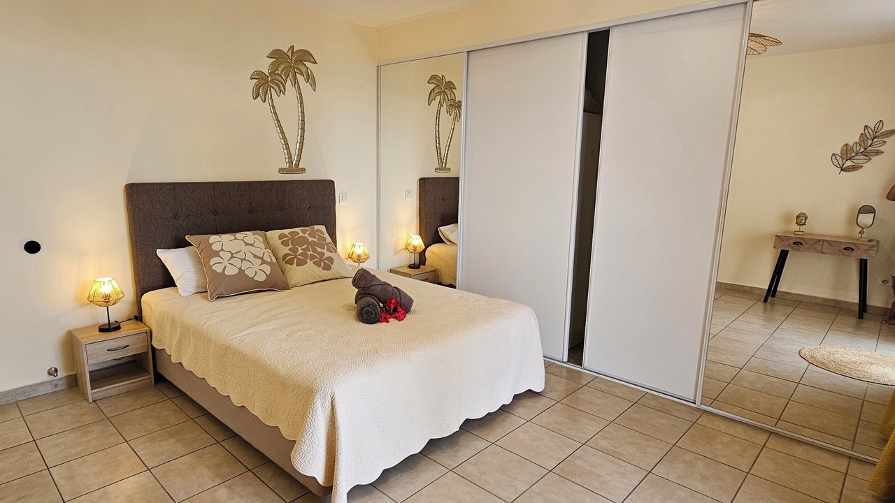 Photo of Bedroom in Paea