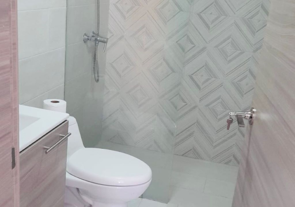 Photo of Bathroom in Veron
