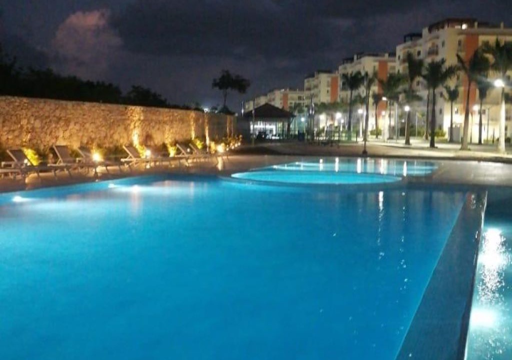 Photo of Outdoor in Veron