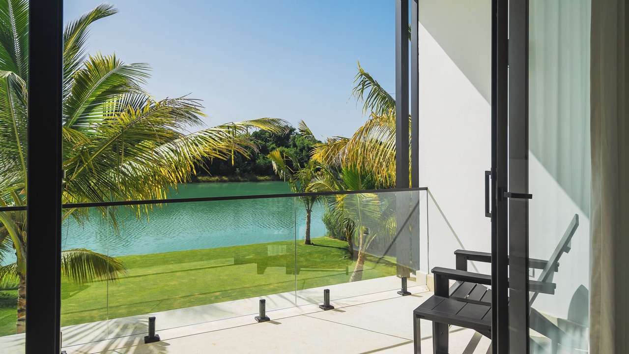 Photo of Outdoor in Veron
