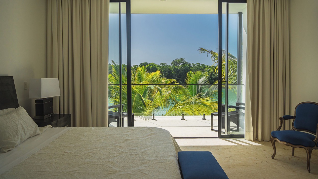 Photo of Bedroom in Veron