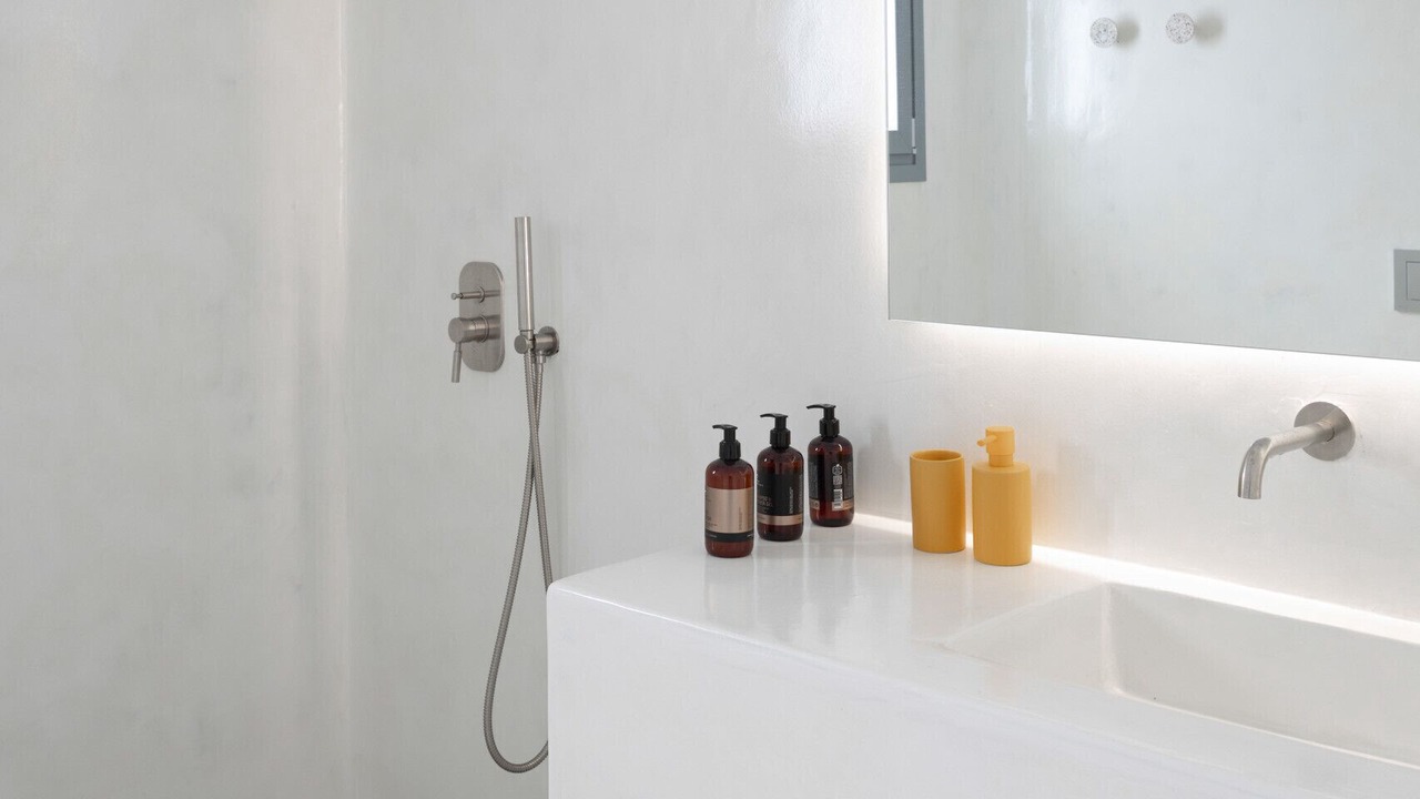 Photo of Bathroom in Drios