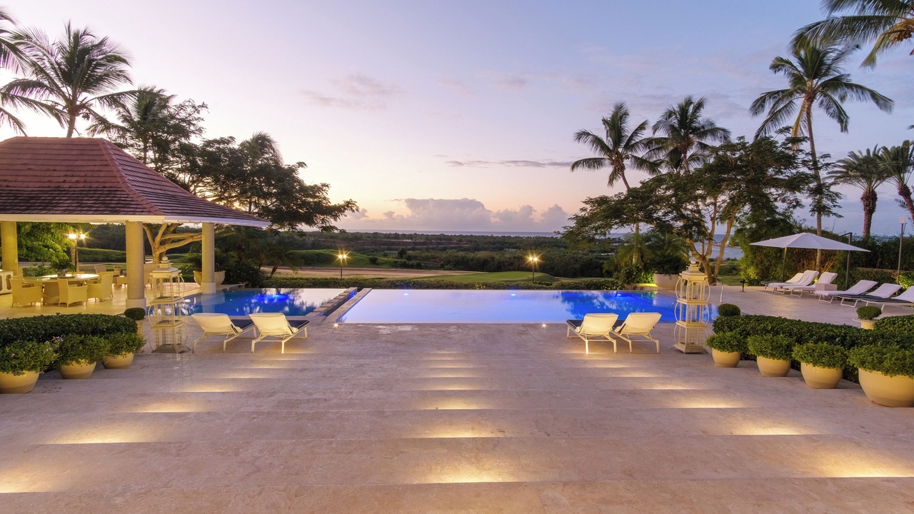 Photo of Outdoor in Tennis Villas