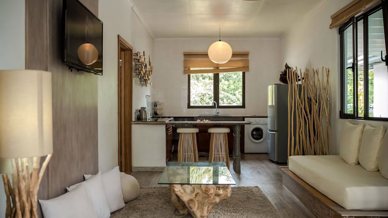 Photo of Livingroom in Praslin Island