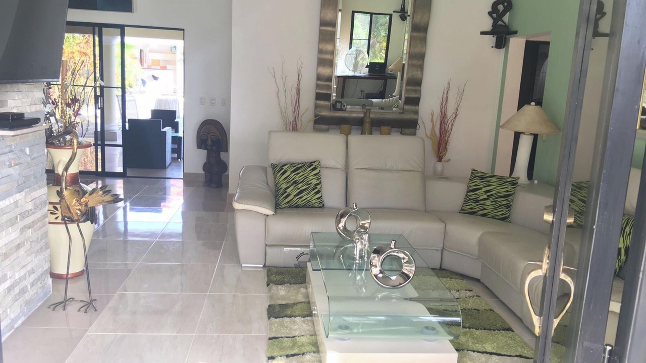 Photo of Livingroom in Urbanizacion Tavarez