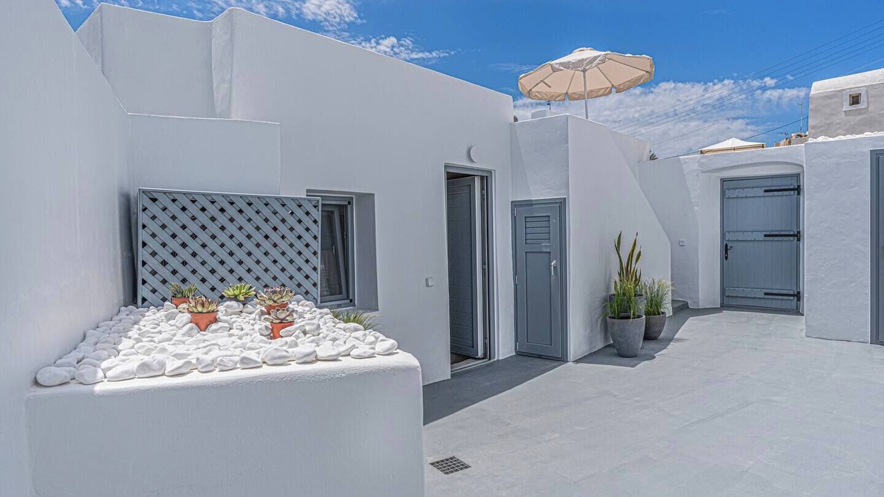 Photo of Patio Balcony in Karterados