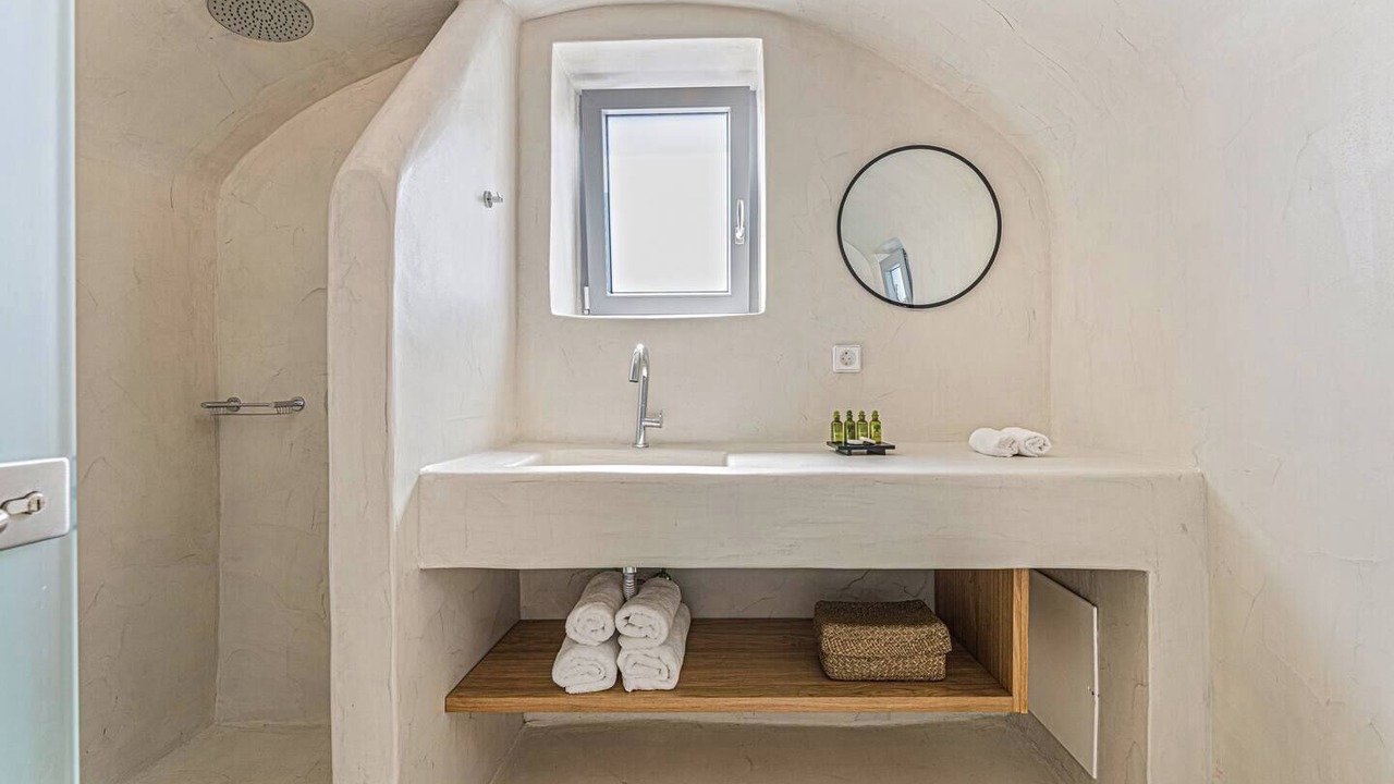 Photo of Bathroom in Karterados