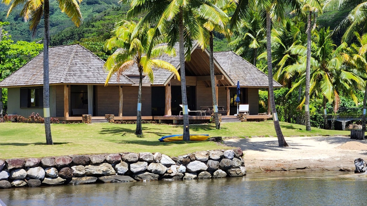 Photo of Outdoor in Teahupoo