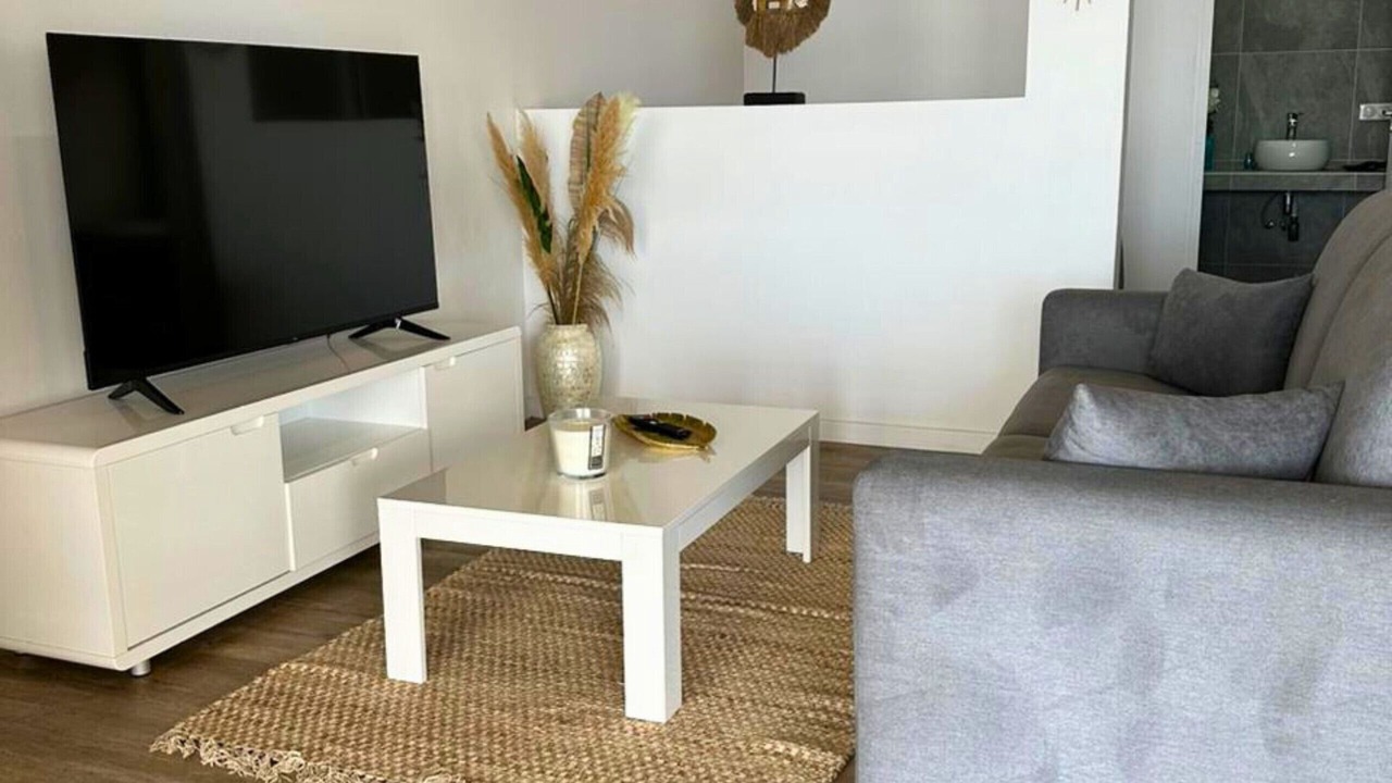 Photo of Livingroom in Teahupoo