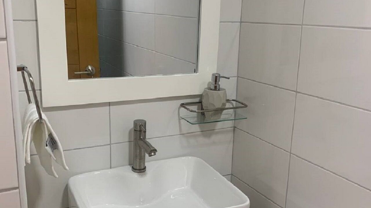 Photo of Bathroom in Evaristo Morales