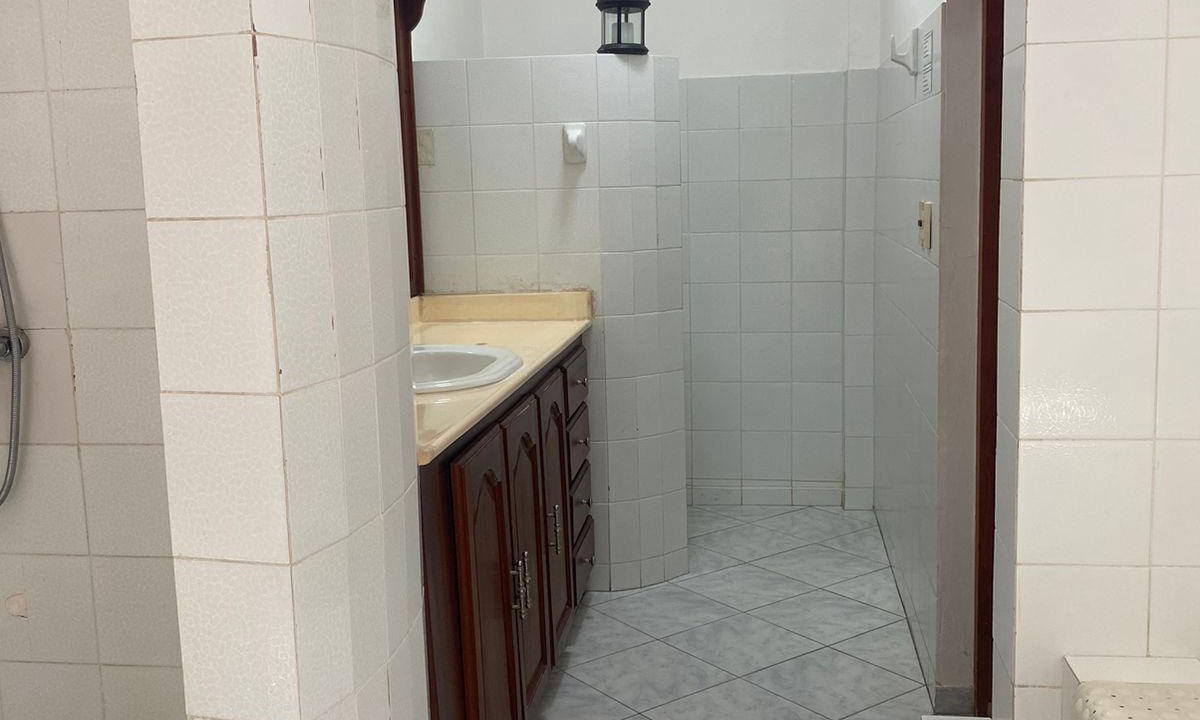 Photo of Bathroom in La Esplanada