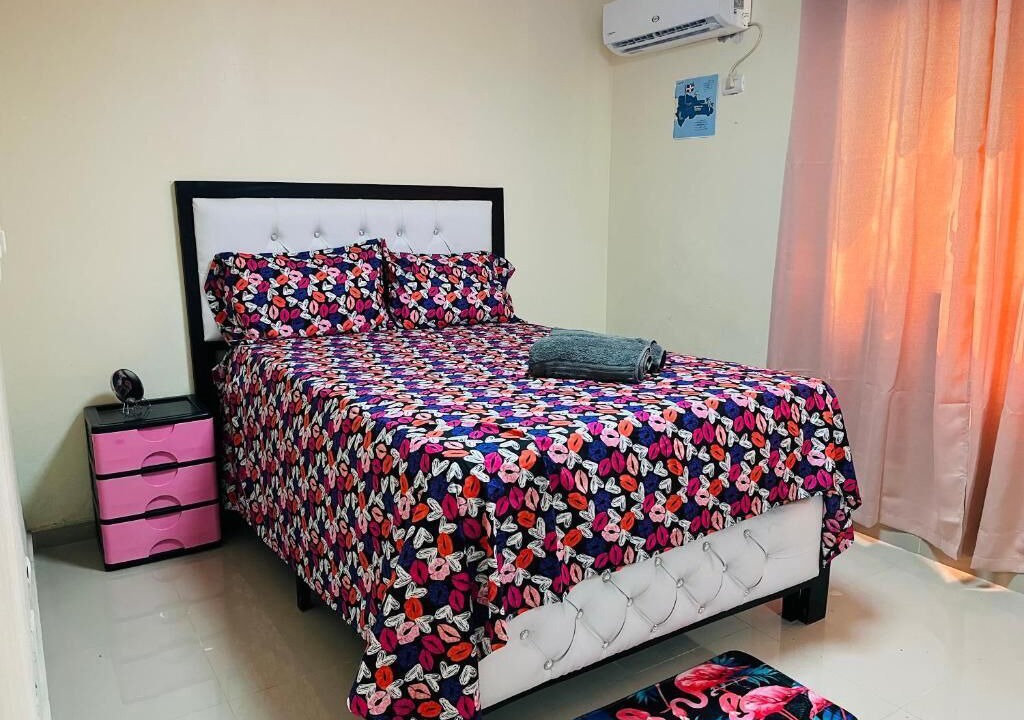 Photo of Bedroom in Pimentel