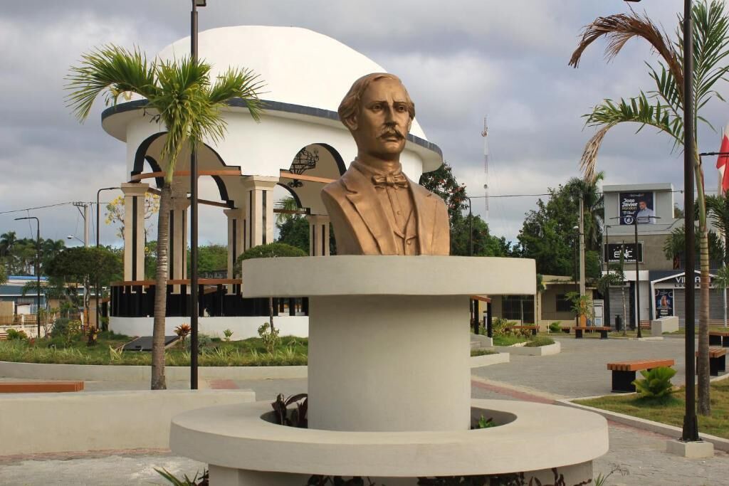 Photo of Others in Pimentel